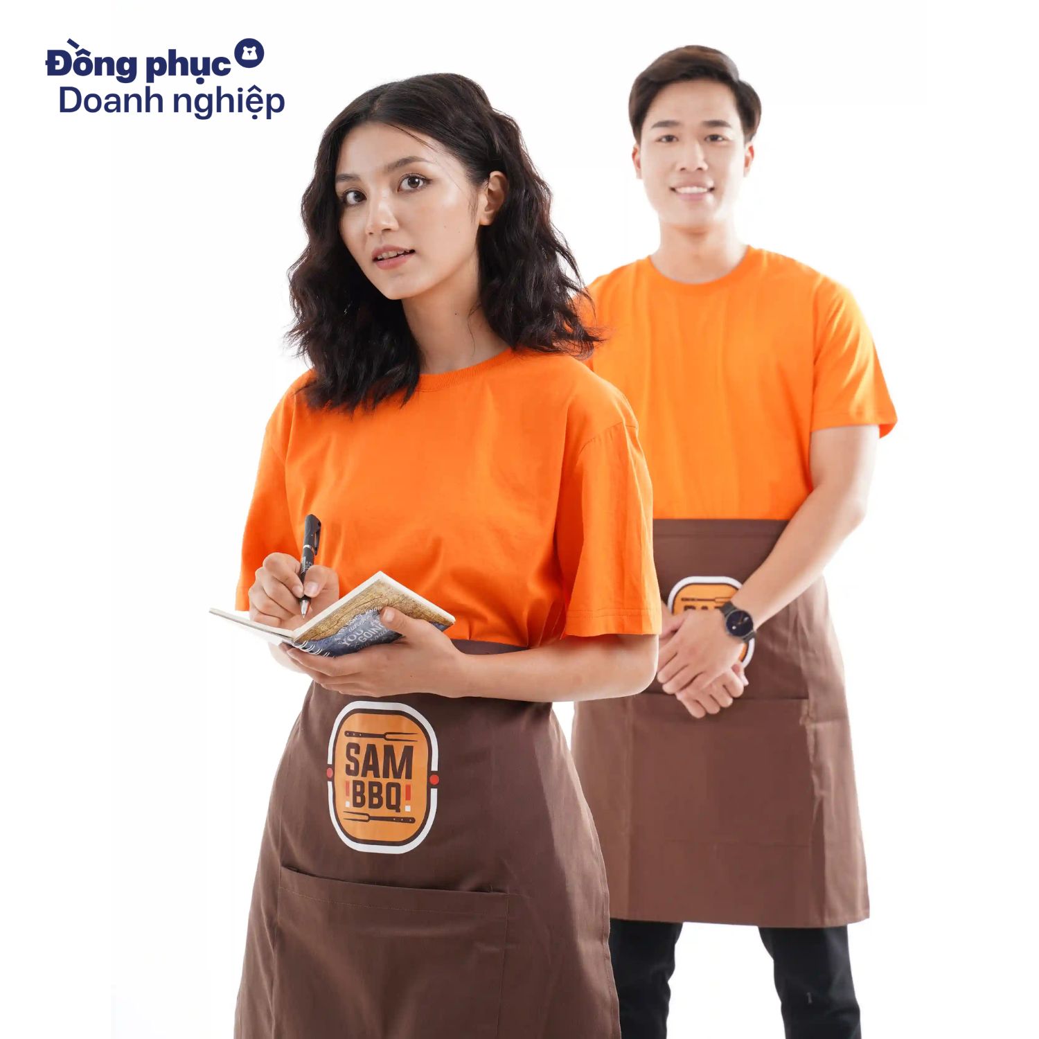 Đồng phục tạp dề màu vàng