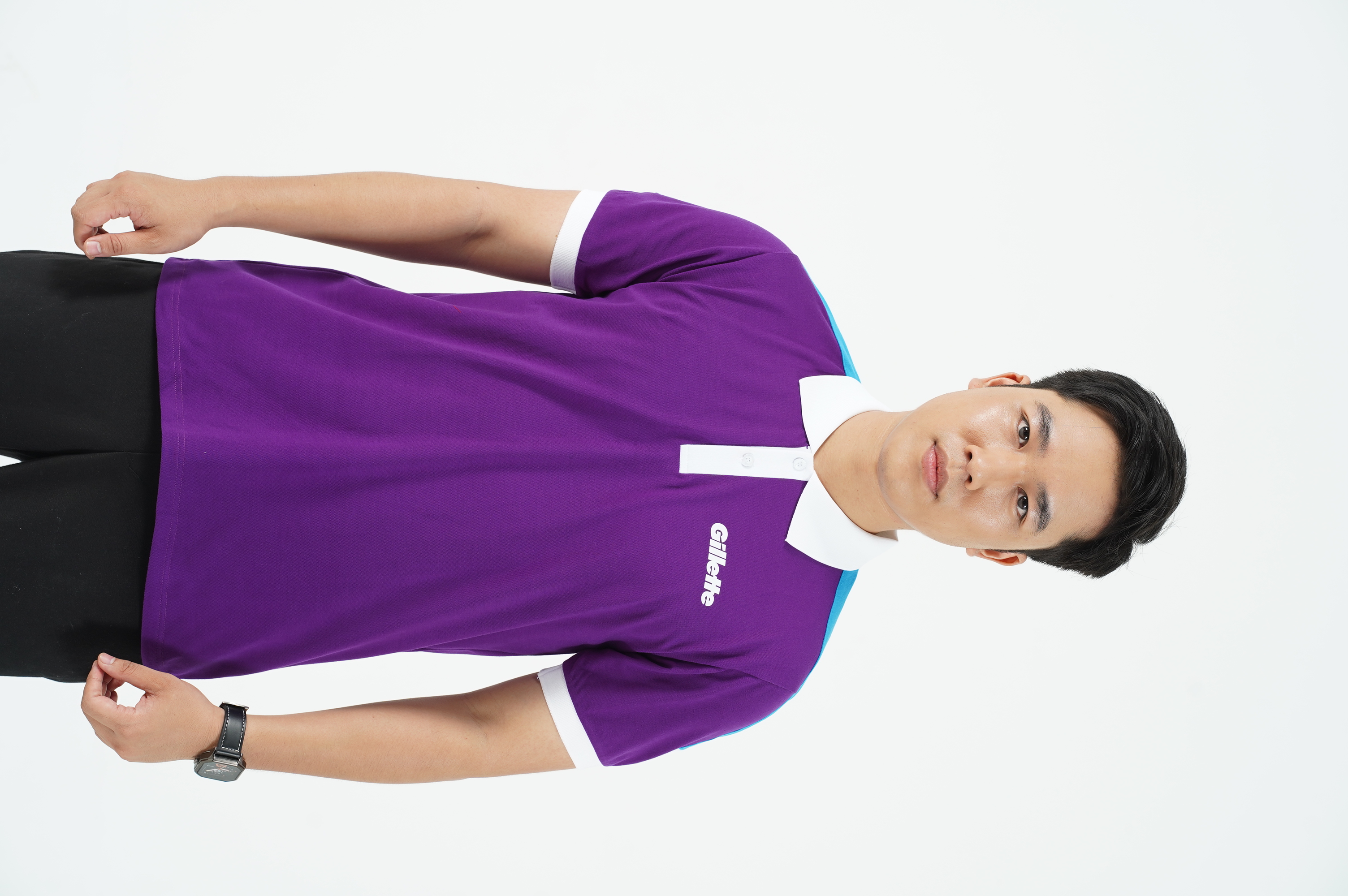 LEE09706