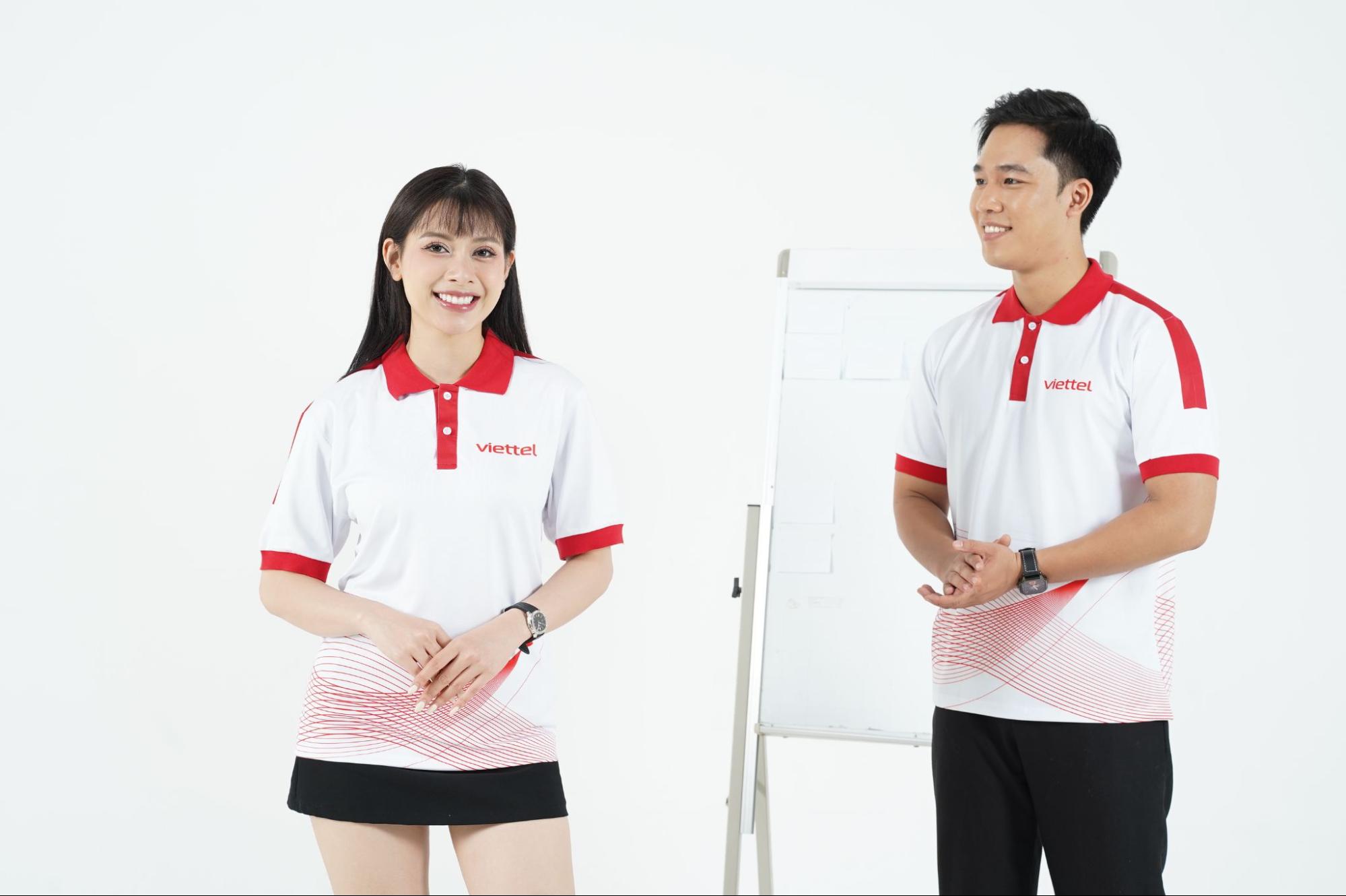 Áo đồng phục polo thiết kế thanh lịch Áo đồng phục polo thiết kế thanh lịch