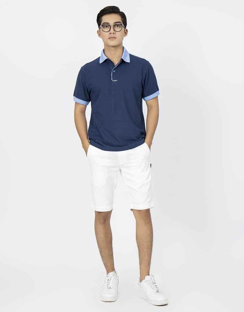 Áo polo phối cùng quần short mang lại cảm giác thoải mái, dễ vận động Áo polo phối cùng quần short mang lại cảm giác thoải mái, dễ vận động
