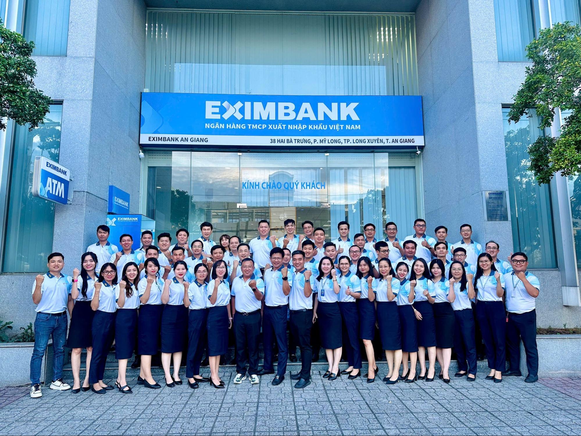 Áo thun đồng phục ngân hàng Eximbank Áo thun đồng phục ngân hàng Eximbank