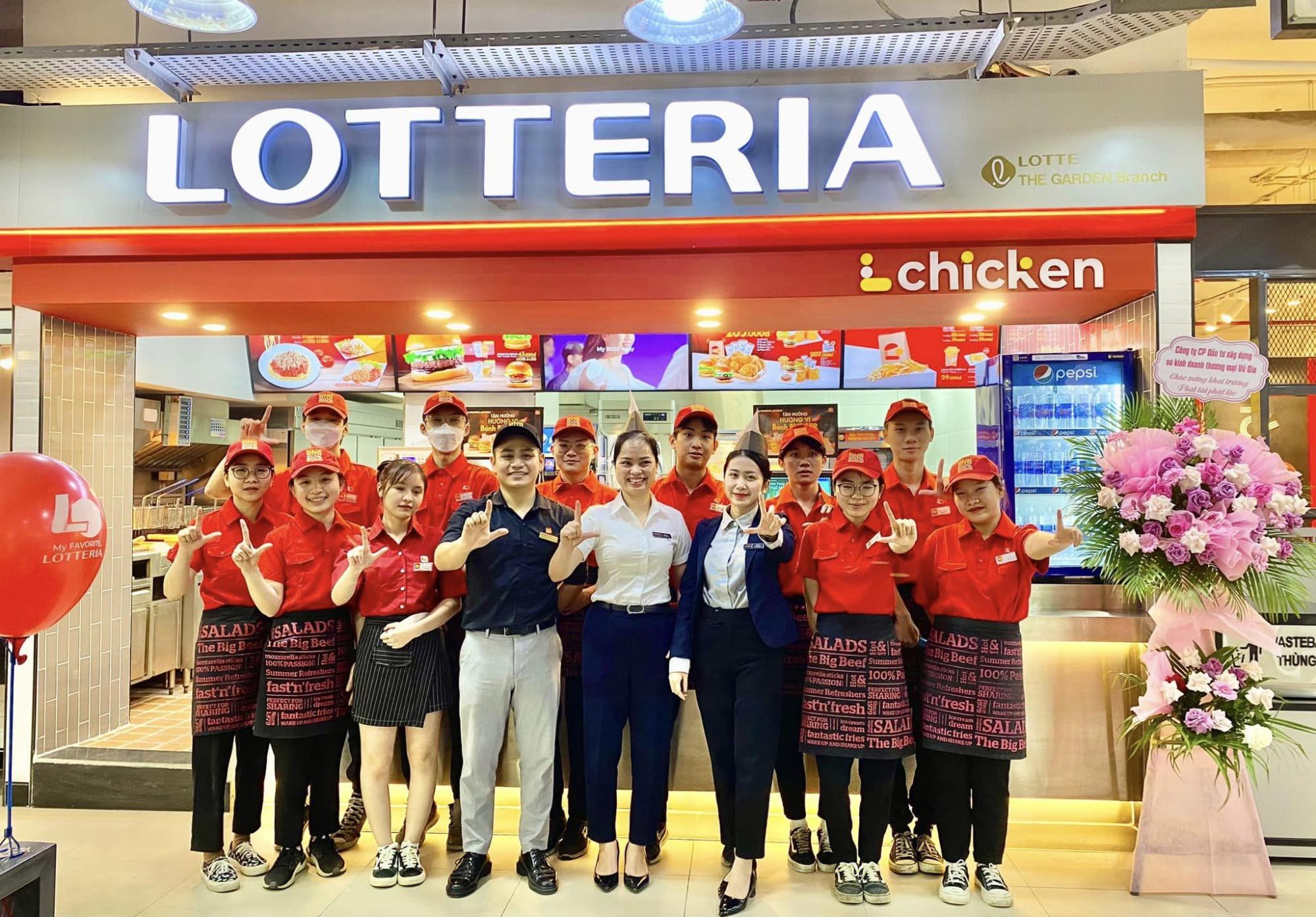Đồng phục của nhân viên lotteria