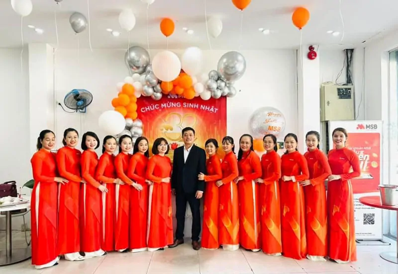 Quy định khi mặc đồng phục ngân hàng msb Quy định khi mặc đồng phục ngân hàng msb