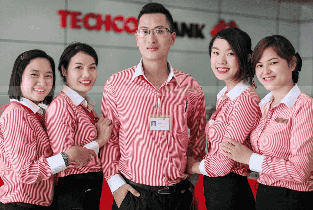 đồng phục ngân hàng techcombank