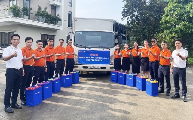 áo thun đồng phục ngân hàng