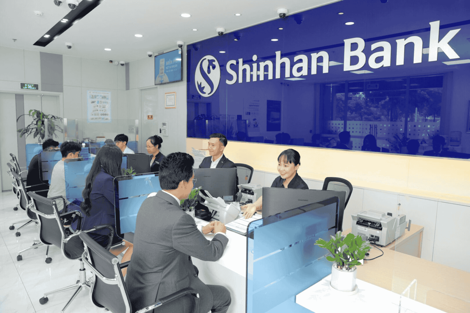Quy định mặc đồng phục shinhan bank Quy định mặc đồng phục shinhan bank