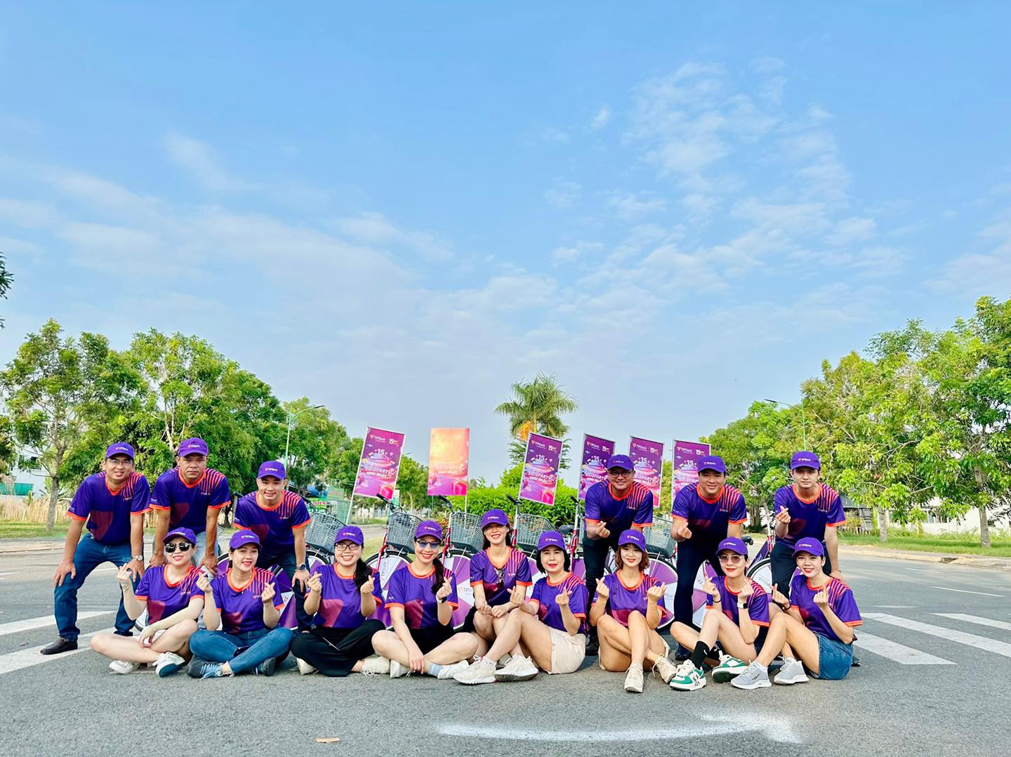 đồng phục ngân hàng tpbank