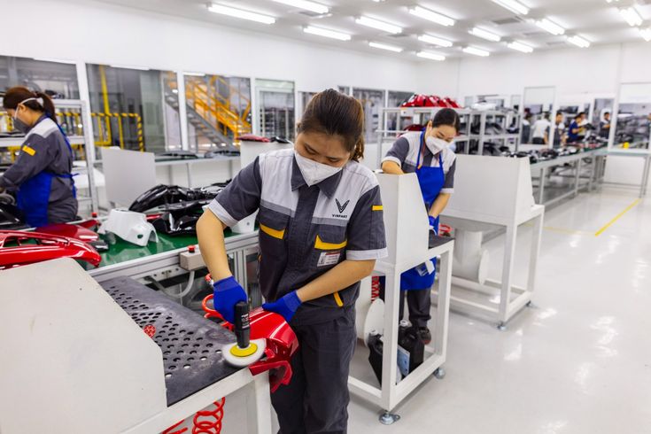 đồng phục công nhân vinfast đồng phục công nhân vinfast