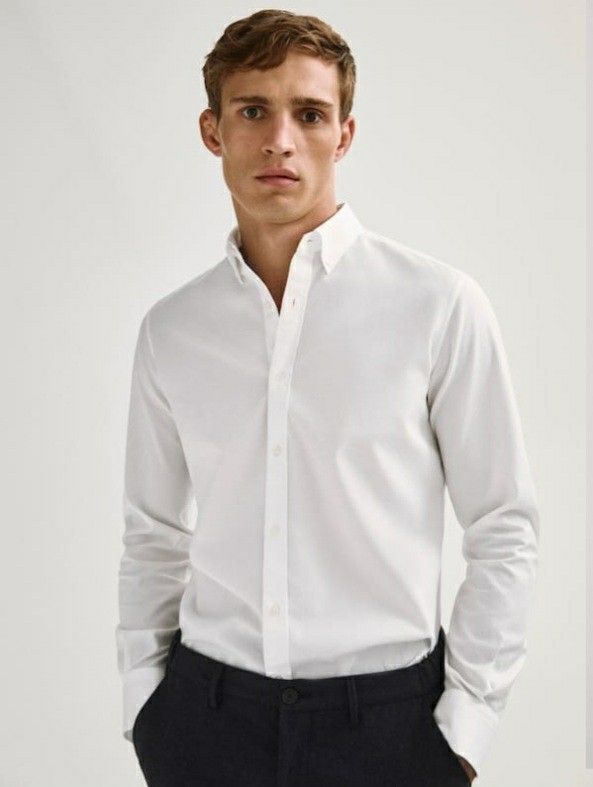 Dáng áo sơ mi slim-fit outfit sơ mi trắng nam slim-fit