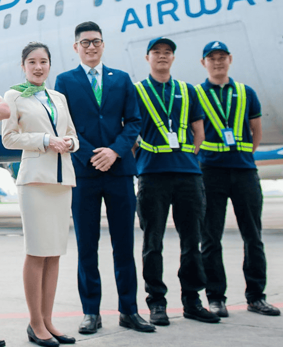 Đồng phục Bamboo Airways của kỹ sư Đồng phục Bamboo Airways của kỹ sư