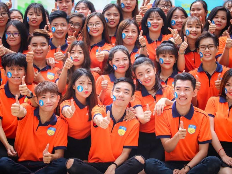 đồng phục sinh viên Đại học HUTECH đồng phục sinh viên Đại học HUTECH